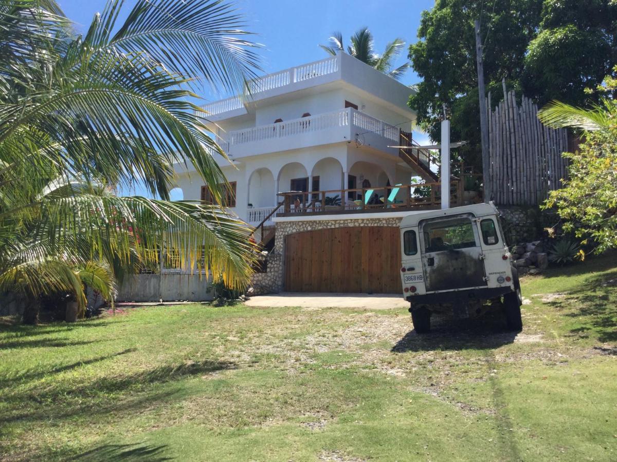 Fantastic Views At Friends Apartment Port Antonio Exterior foto